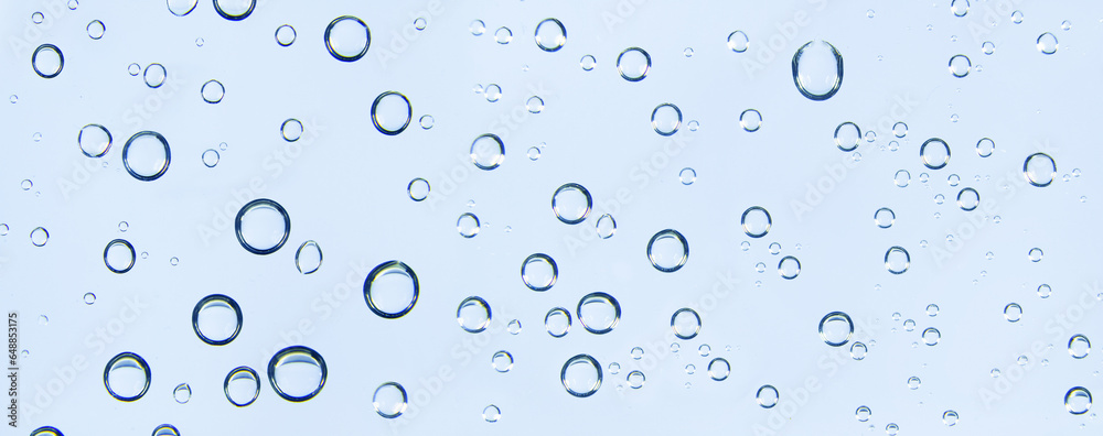 Oxygen bubbles from water of different sizes