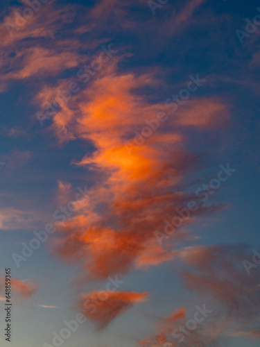 Bizarre Wolken am Abendhimmel © focus finder