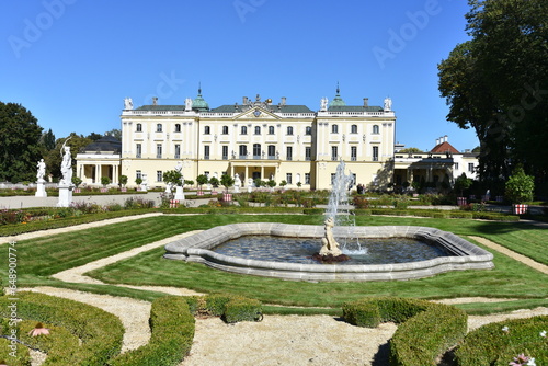 Barokowy park i ogród w stylu francuskim, Pałac Branickich w Białymstoku, Podlaskie, Polska,  © Albin Marciniak