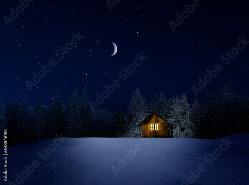 Weihnachtshütte mit leuchtendem Fenster in einer verschneiten Winterlandschaft