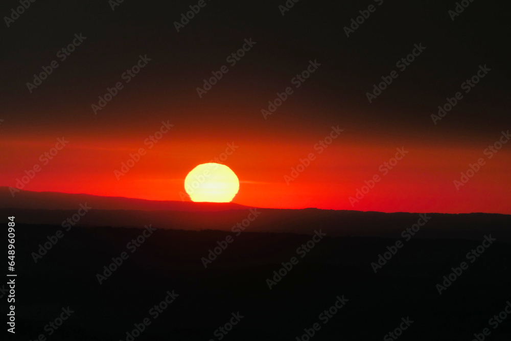 Spectacular sunrise in the Dordogne, France as soon from the vantage of a hot air balloon
Spectacular sunrise in the Dordogne, France as soon from the vantage of a hot air balloon