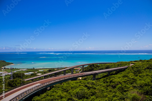 Wallpaper Mural 沖縄のニライカナイ橋 Torontodigital.ca