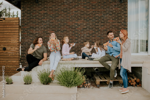 Group of young people and k...