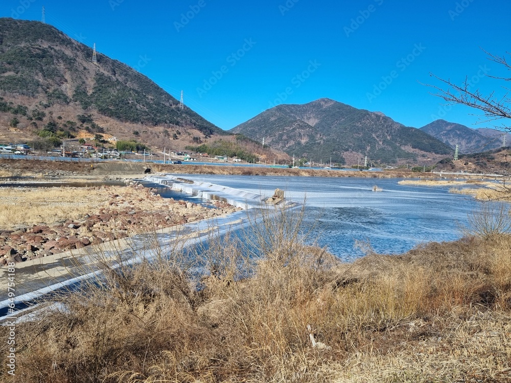 frozen river in korea frozen river in korea