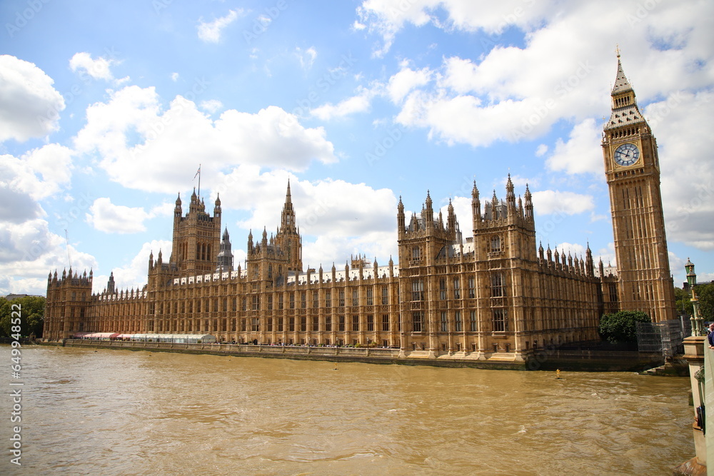 houses of parliament