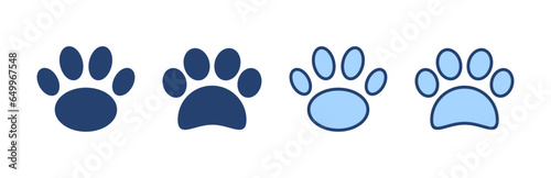 Paw icon vector. paw print sign and symbol. dog or cat paw