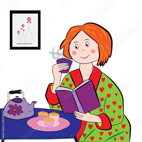 Mujer sentada tomándose el desayuno.