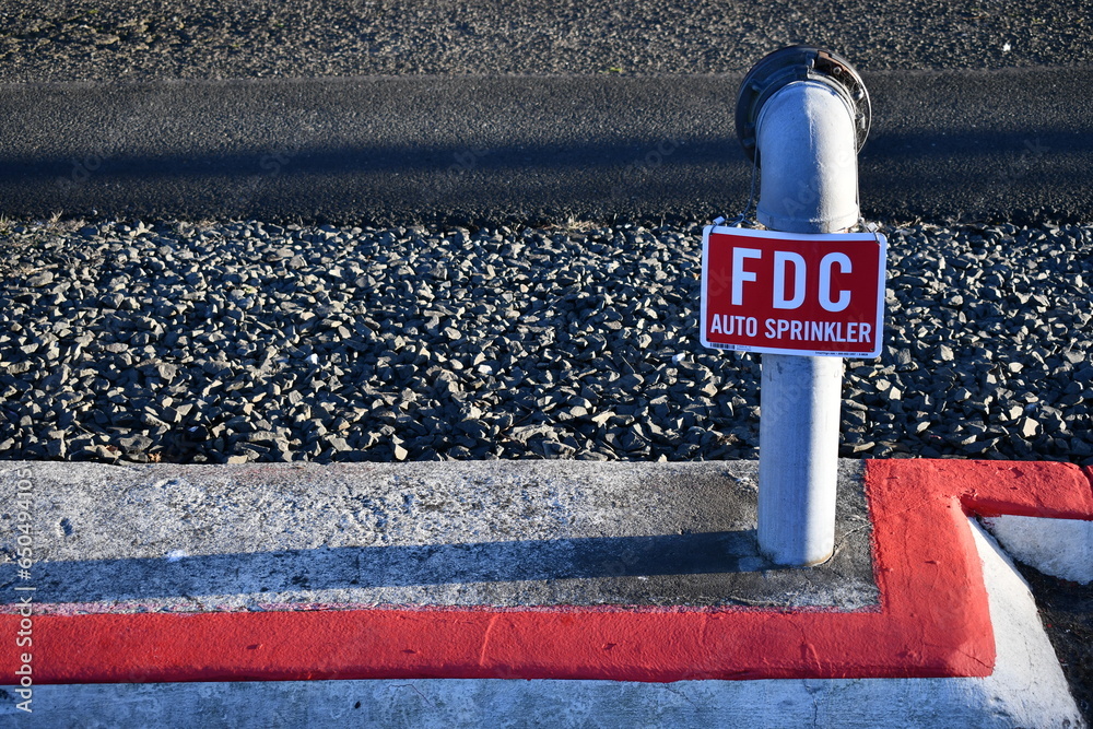 fdc-fire-department-connection-with-smartsign-sign-stock-photo