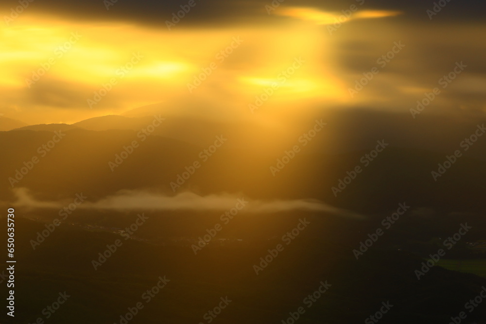 岩手県遠野市　夜明けの風景