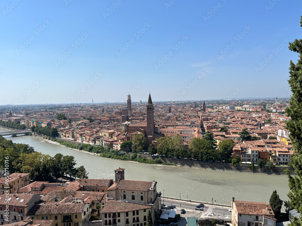 Obraz premium Vérone est l'une des villes les plus belles et visitées d'Italie