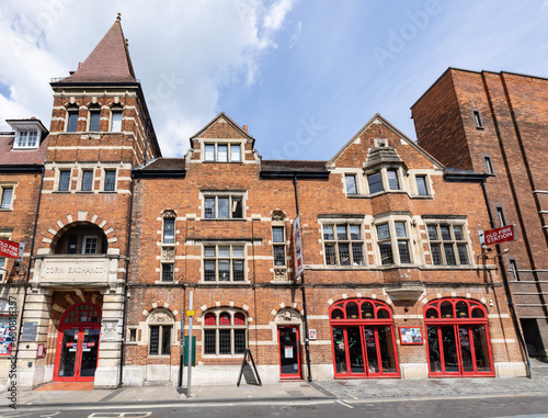 Oxford, UK - May 18, 2023: The Corn Exchange and Fire Station, a commercial complex in Oxford. Now is an arts charity, Arts at the Old Fire Station, and a homelessness charity, Crisis Skylight Oxford © Alfredo