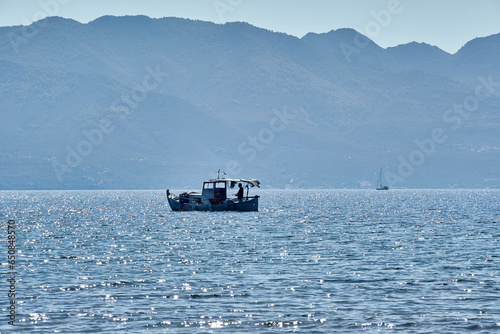 Barca pescatore greco