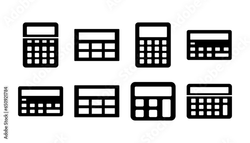 Calculator icon vector. math icon. finances sign © zo3listic