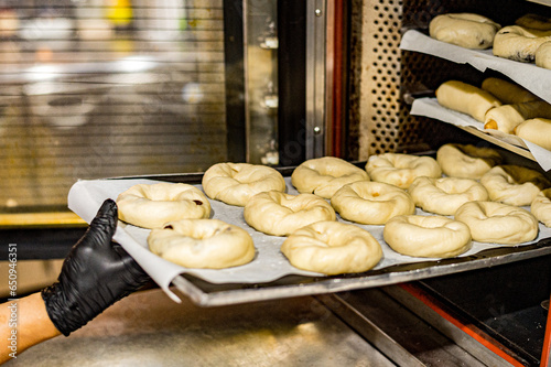 群馬県桐生市のベーグル店
メイキングの様子
Komugi Begul

KOHEI TAKE ©︎ TAKE PHOTO All RIGHT RESERVED