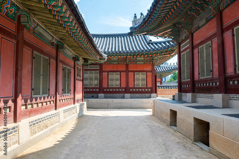 views of Gyeongbokgoong palace complex in seoul city views of Gyeongbokgoong palace complex in seoul city