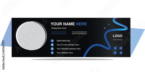 Free vector email signature template or email footer and personal social media cover design. new idea 
