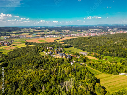 Obraz na płótnie Spätsommerwanderung durch das oberfränkische Land bei Bad Staffelstein - Bayern - Deutschland w salonie
