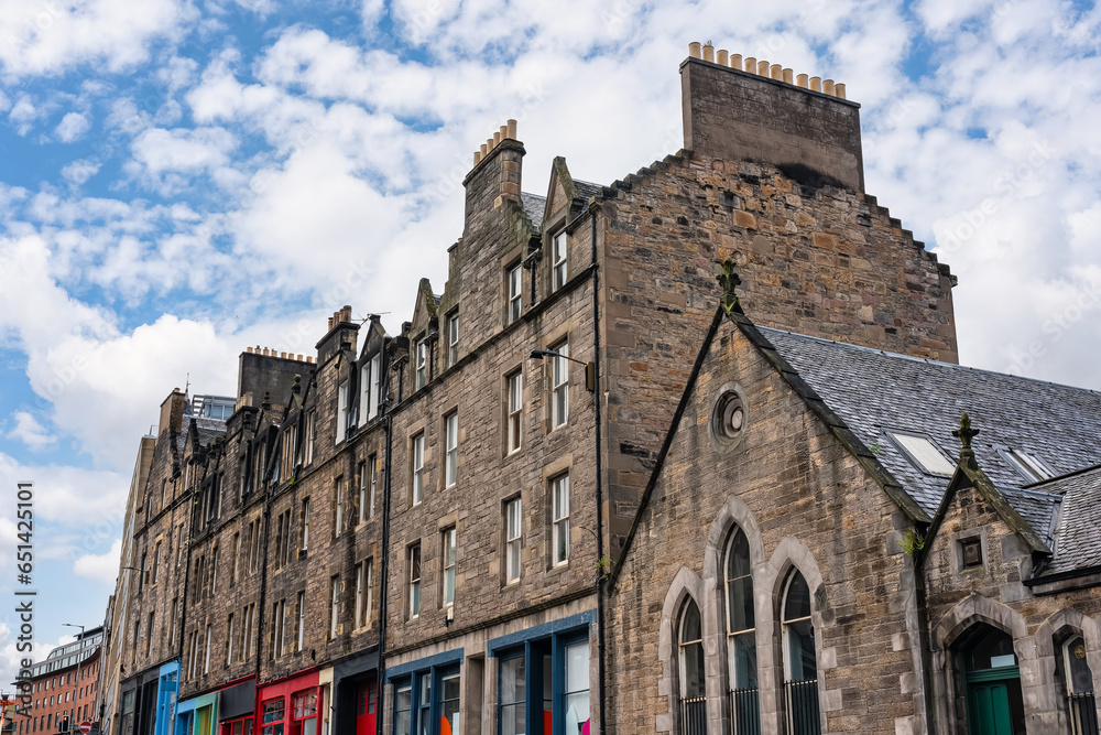 Stone houses with the typical architecture of the monumental city of Edinburgh, Scotland.