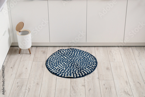 Round blue and White patter...