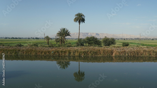 Fotografía Nile tributary riverbank fields Egypt near Luxor