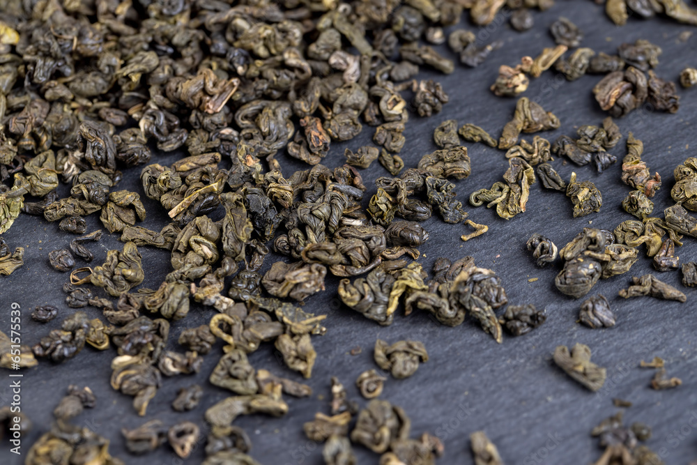 ready for making green tea dried high-quality tea leaves