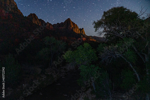 landscape, travel, zion, canyon, utah, hike, hiking, sky, park, national, view, mountain, rock, scenic, wild, valley, outdoor, peak, nature, natural, trail, sandstone, tourism, cliff, usa, river, suns