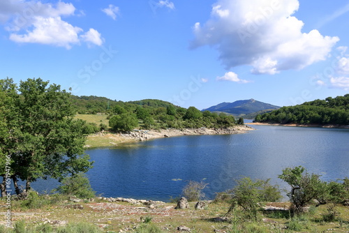 Schilderij op canvas Lake Lago Bau muggeris in Sardinia, Italy