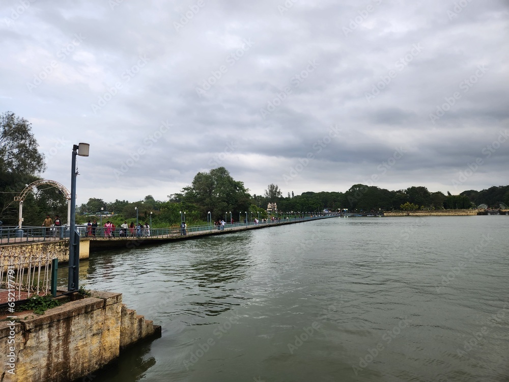 Fototapeta premium Mysore, Karnataka India - July 28 2023: Kaveri river in Famous Brindavana Gardens near Mysore.