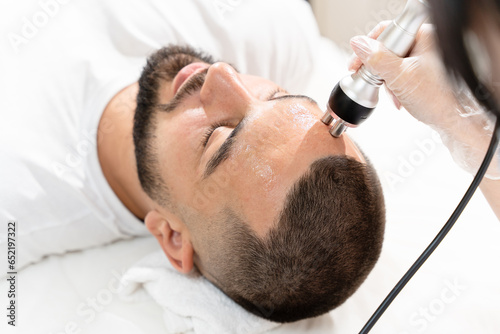 Radio frequency lifting known as a RF-lifting treatment for man patient