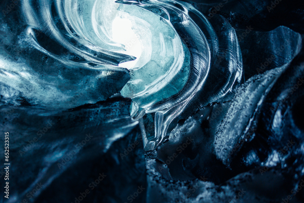 Ταπετσαρία Huge rocks of ice inside vatnajokull glacier crevasse in icelandic landscapes, majestic transparent frozen icy blocks