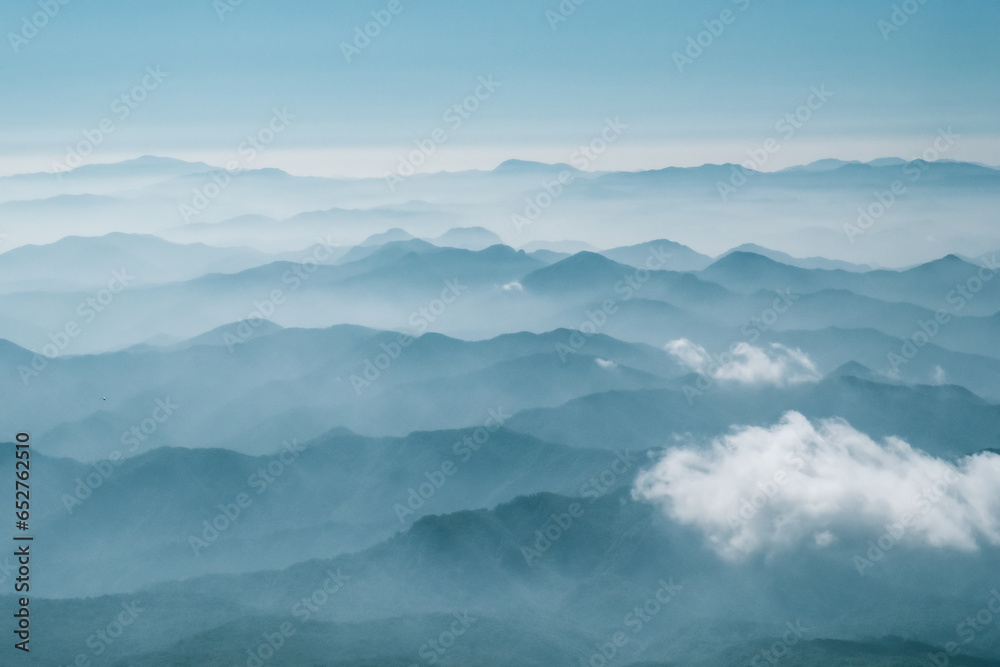 夏山の風景
