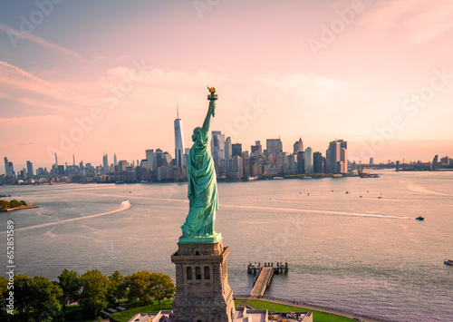 statue of liberty