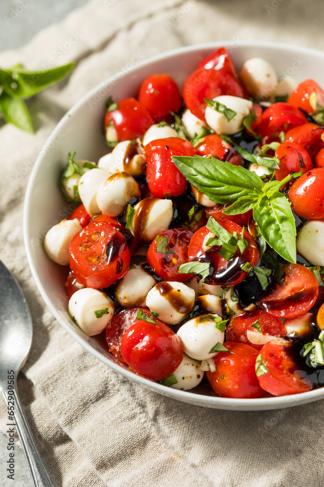 Organic Healthy Caprese Salad with Mozzarella