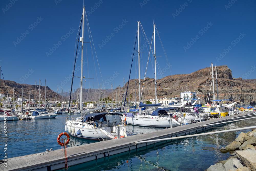 Boote im Hafen von Puerto de Mogan auf Gran Canaria
