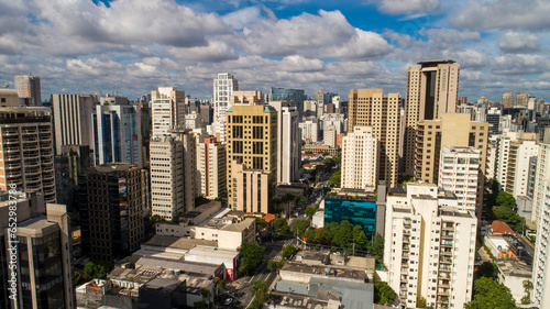 Aerial view of the Itaim Bibi neighborhood, with Av. Parque Paulista and Ibirapuera in the background © Pedro