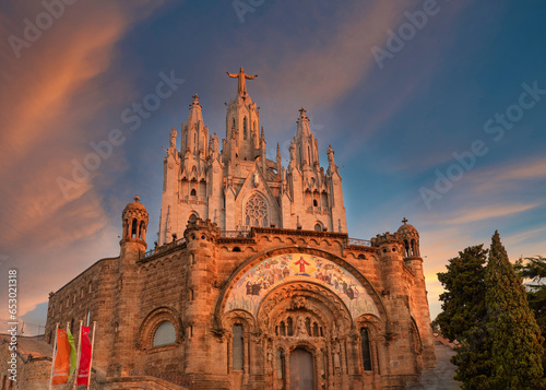 Photography Barcelona city and photos taken at sunset