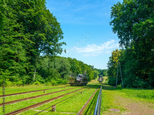 Żegluga Ostródzko-Elbląska - Rejsy statkiem po trawie. Kanał Elbląski