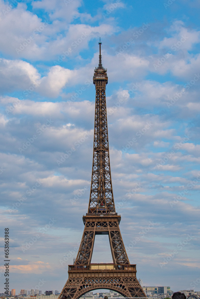 eiffel tower