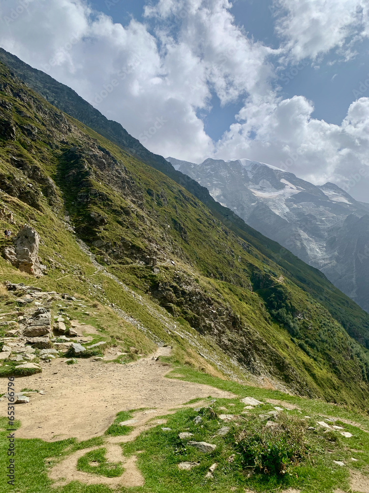 Naklejka premium Sommet du col de Tricot dans les Alpes françaises