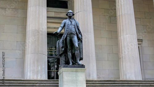 Statue Of George Washington In Wall Street NY