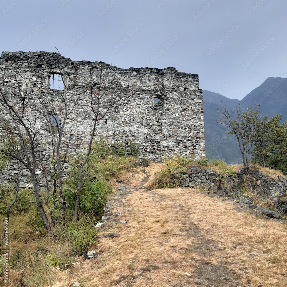 Castello di Challant, Valle D'Aosta