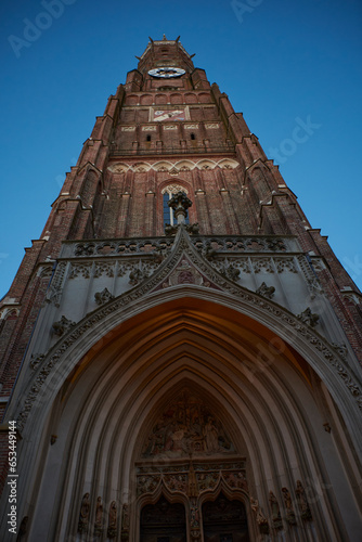 Martinskirche Turm Hauptportal in der Blauestunde photo