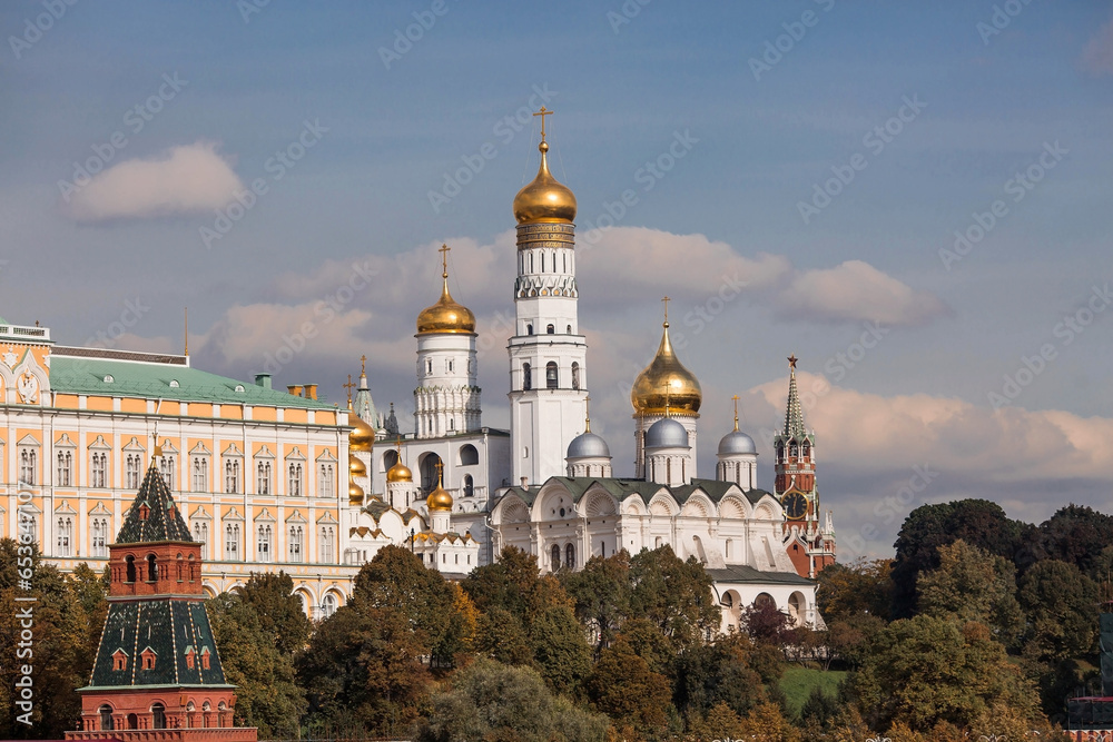  View of Moscow on an autumn day. Kremlin towers. The Grand Kremlin Palace, the Bell Tower of Ivan the Great and the Assumption Cathedral. A popular tourist attraction.MOSCOW, RUSSIA - SEPTEMBER 2023.