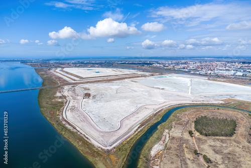 Photos Aerial view of the rafts of phosphogypsum at shore of the Tinto river