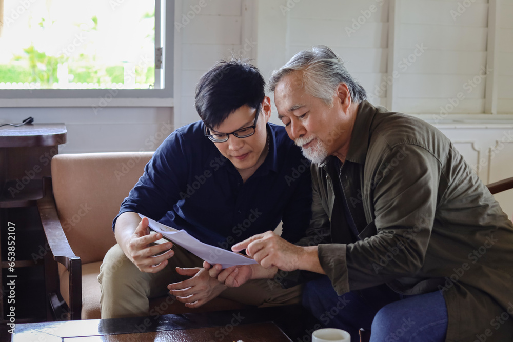 Obraz premium Happiness father and son talking and sharing discussion lifestyle for domestic life at home.