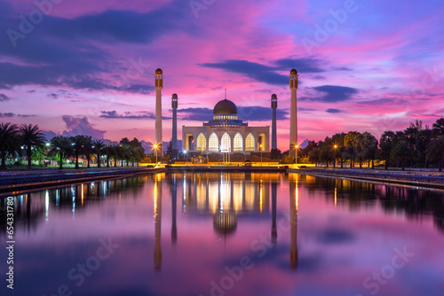 Landscape of beautiful sunset sky at  Songkhla Central Mosque or Masjid Songkhla at Hat Yai District, Songkhla,The Taj Mahal of Thailand. photo