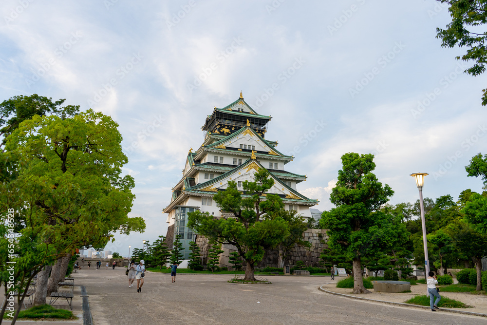 Fototapeta premium Osaka Castle , Garden and Fort in Osaka during summer evening at Osaka Honshu , Japan : 3 September 2019