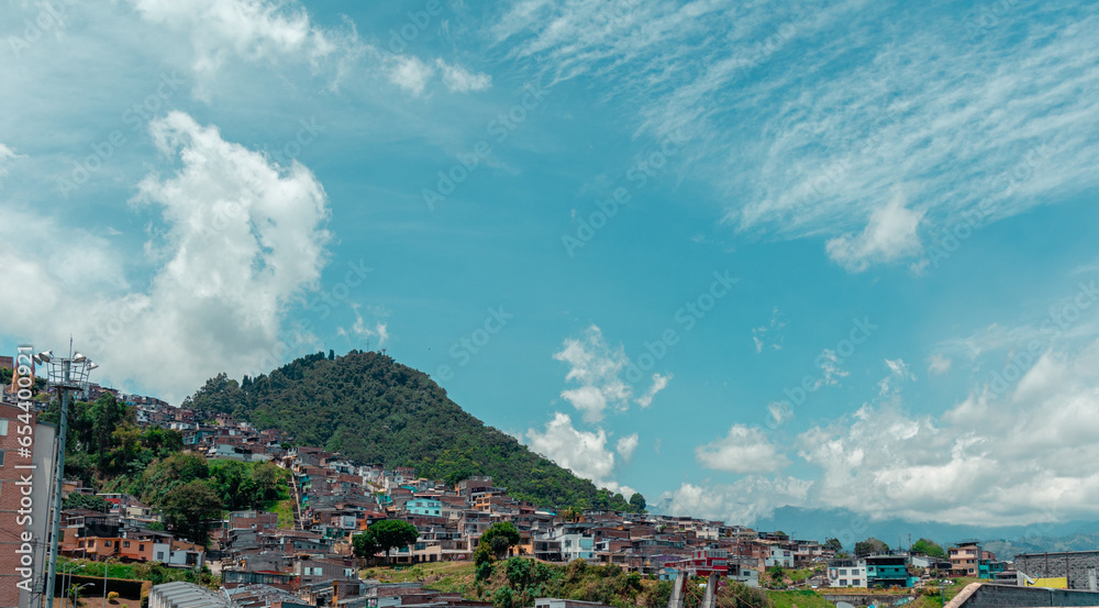 Vista panorámica de hermosa ciudad Manizales Colombia