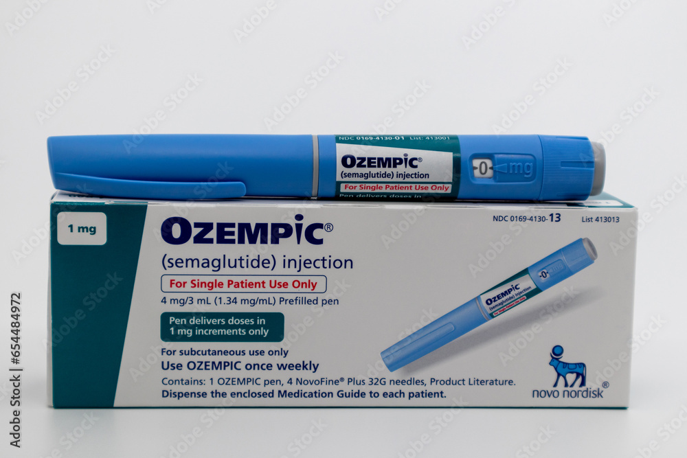ozempic-pen-and-prescription-box-on-white-background-with-copy-space