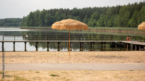 Fototapeta Naklejka Na Ścianę i Meble -  plaża, parasol